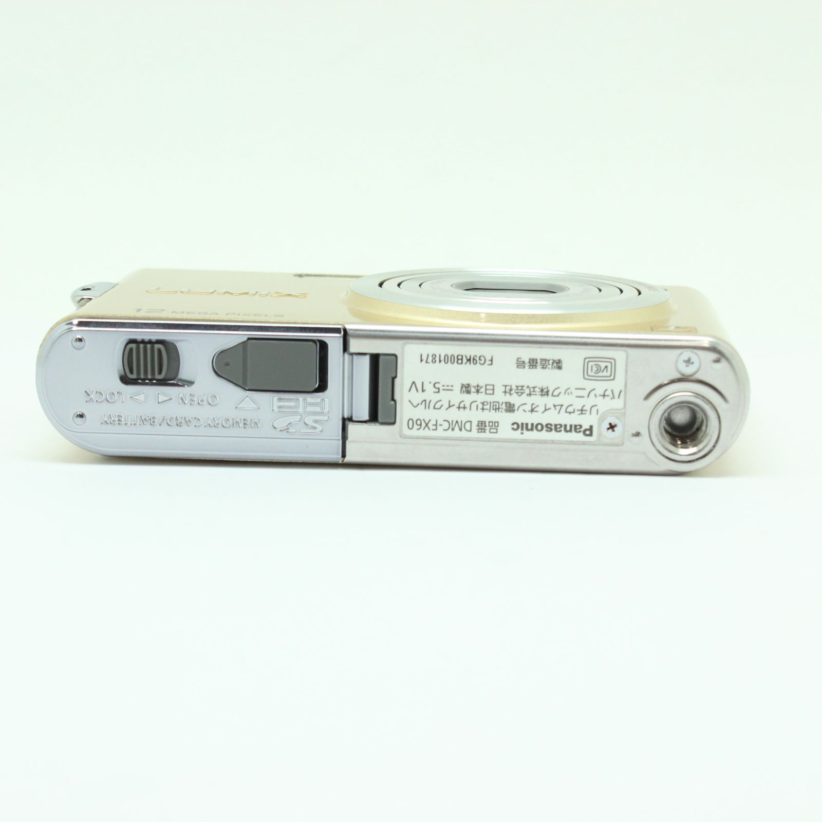 Panasonic DMC-FX66 ゴールド - メルカリ