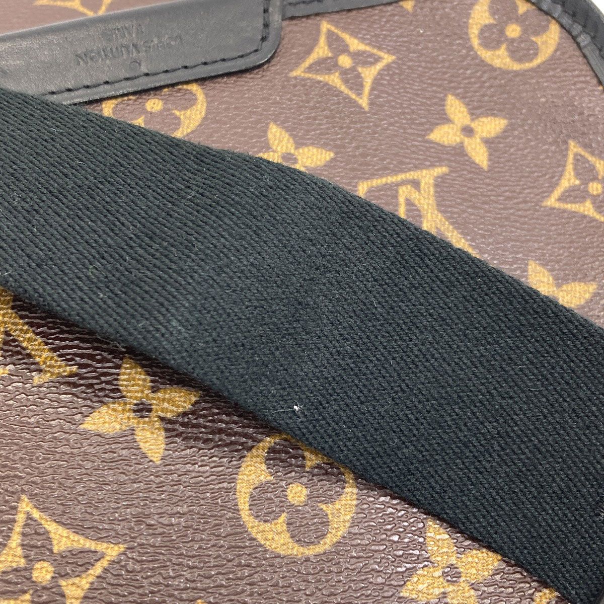 LOUIS VUITTON ルイヴィトン M56717 バスPM モノグラムマカサー ショルダーバッグ モノグラムキャンバス メンズ [中古]