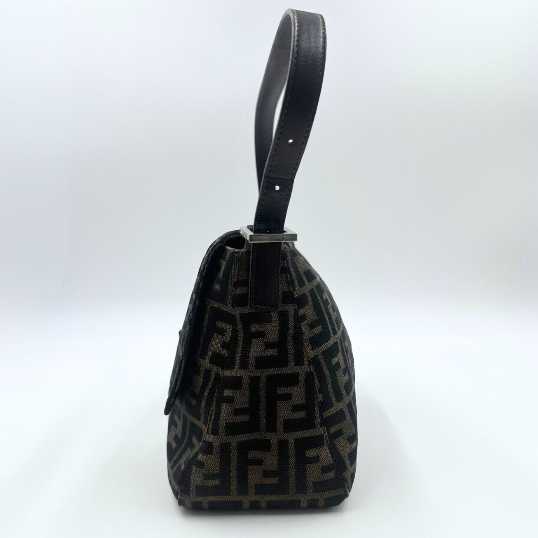 美品】Fendiズッカ マンマバケット ワンショルダーバッグ - メルカリ