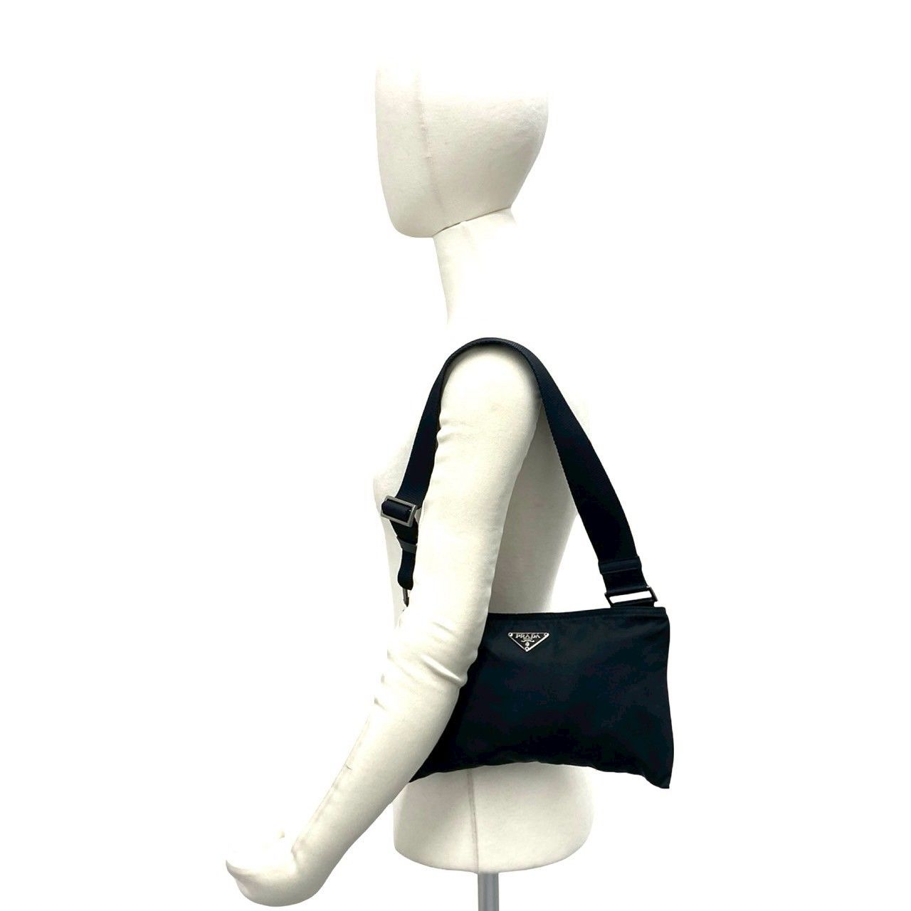 極 美品 PRADA プラダ 三角ロゴ トライアングル 金具 テスート