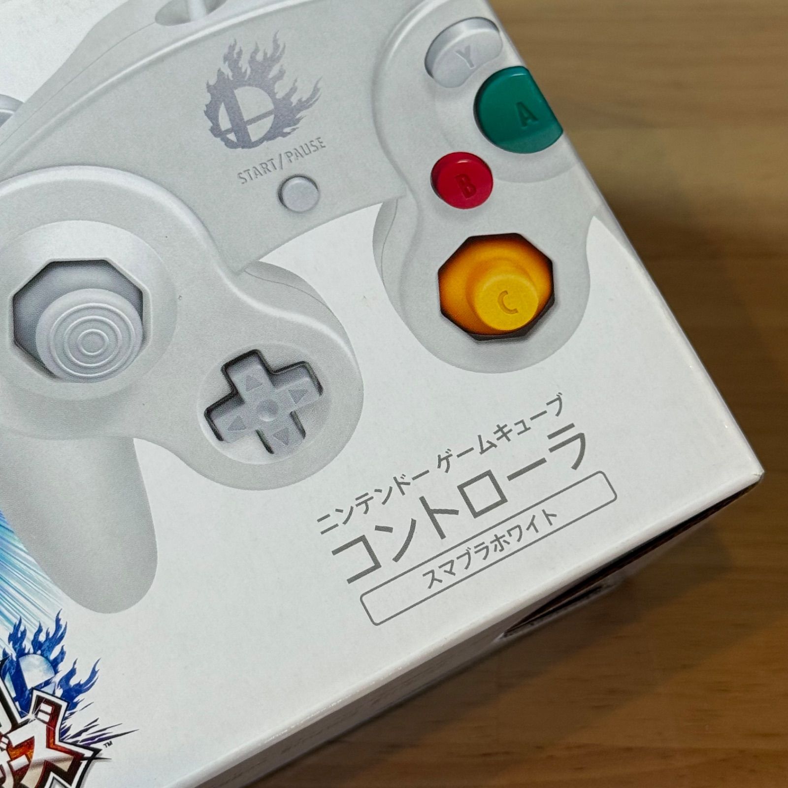 7-093【極美品】GC ゲームキューブコントローラ スマブラホワイト 箱