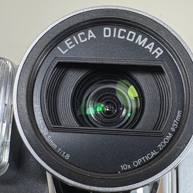 【動作確認済】Panasonic NV-GS70 3CCD ビデオカメラ 動作確認済・美品】Panasonic NV-GS70 デジタルビデオカメラ 3CCD