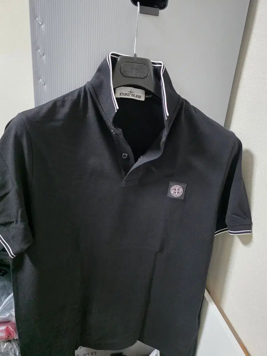 STONE ISLAND ストーンアイランド / ブラック 半袖 カラーTシャツ / XL