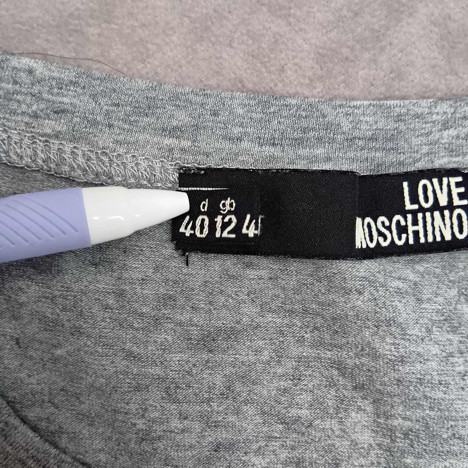 LOVE MOSCHINO ラブモスキーノ 半袖Tシャツ ストーン付き グレー d40 L