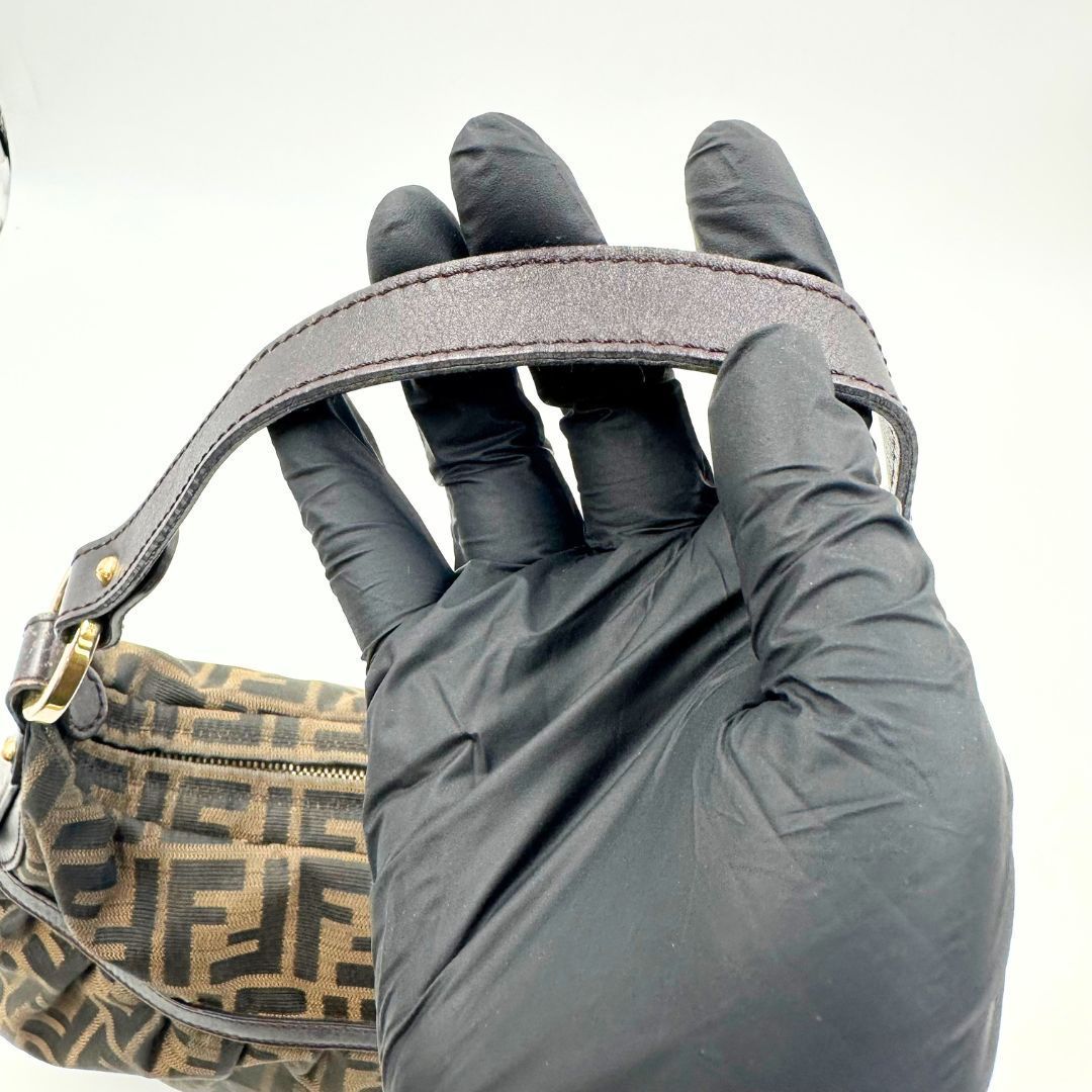美品】Fendi ズッカ シェフバッグ ワンショルダーバッグ - メルカリ
