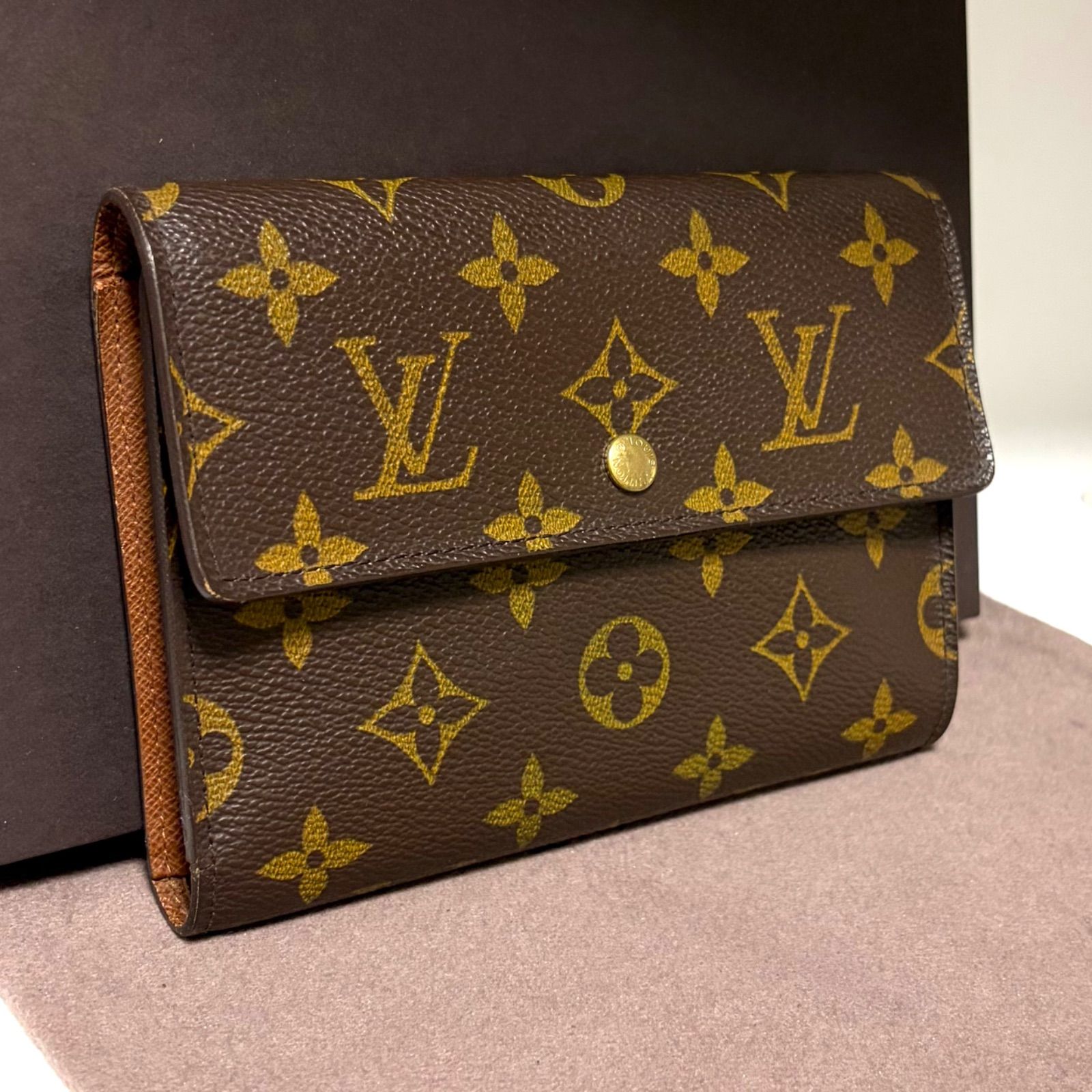 g15 ポルト トレゾール エテュイ パピエ　モノグラム　3つ 三つ 折り 財布　長財布　Louis Vuitton ルイヴィトン　ウォレット コインケース 小銭入れ 付き