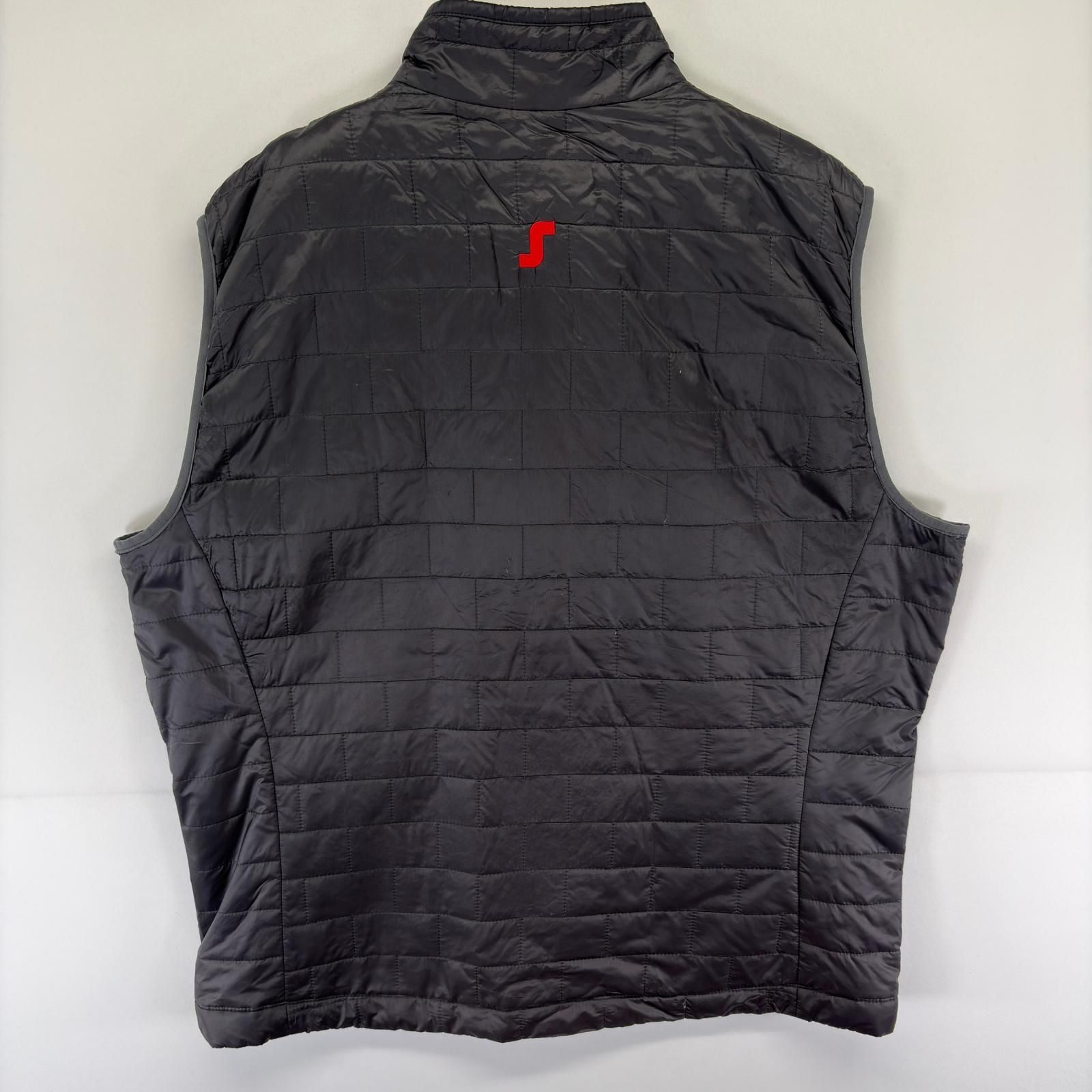 Patagonia 刺繍ロゴ フライヤーベスト 黒　XL 古着 パタゴニア patagonia ベスト フルジップ アウトドア ワン