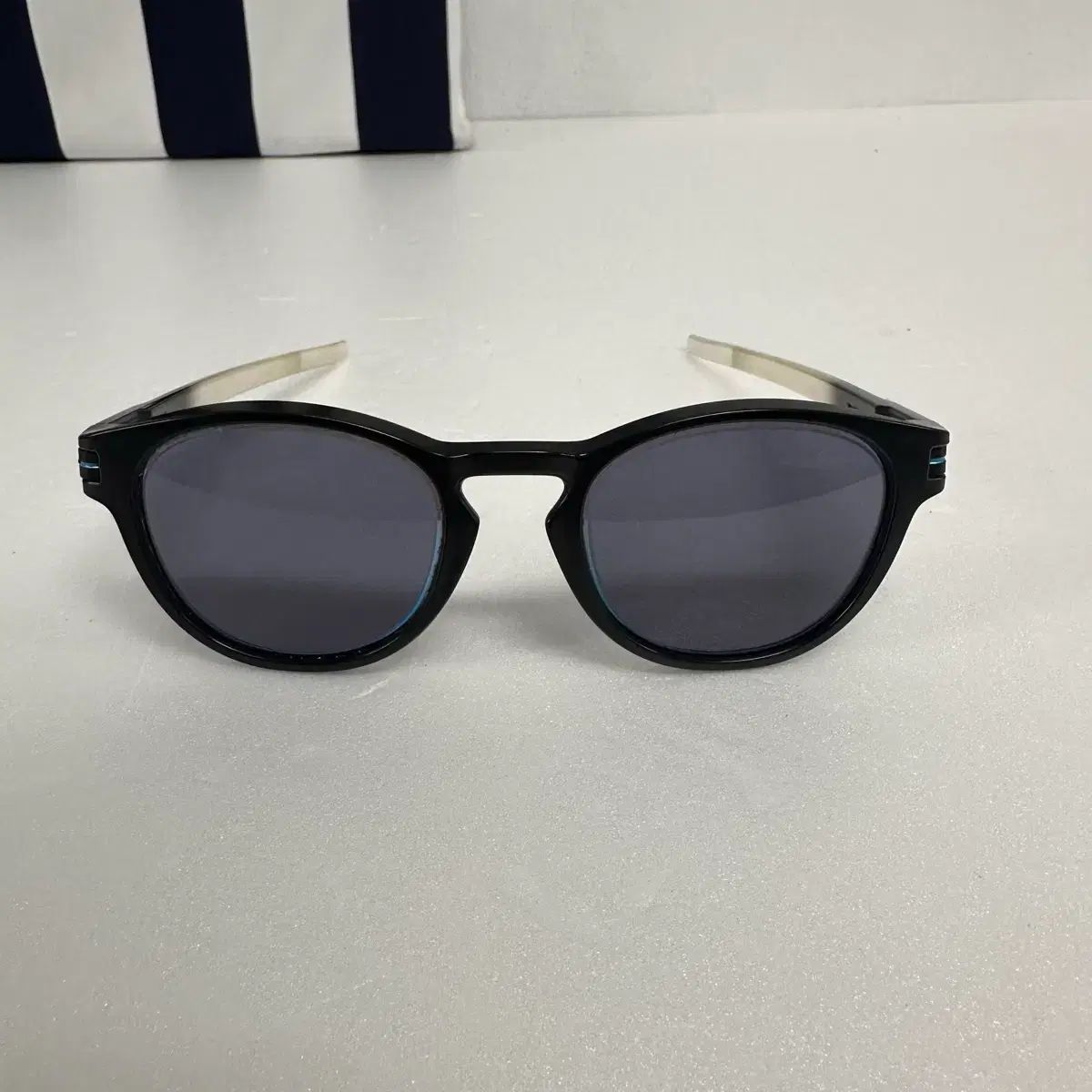 Oakley オークリー 래리 サングラス メガネ OO9349-1753