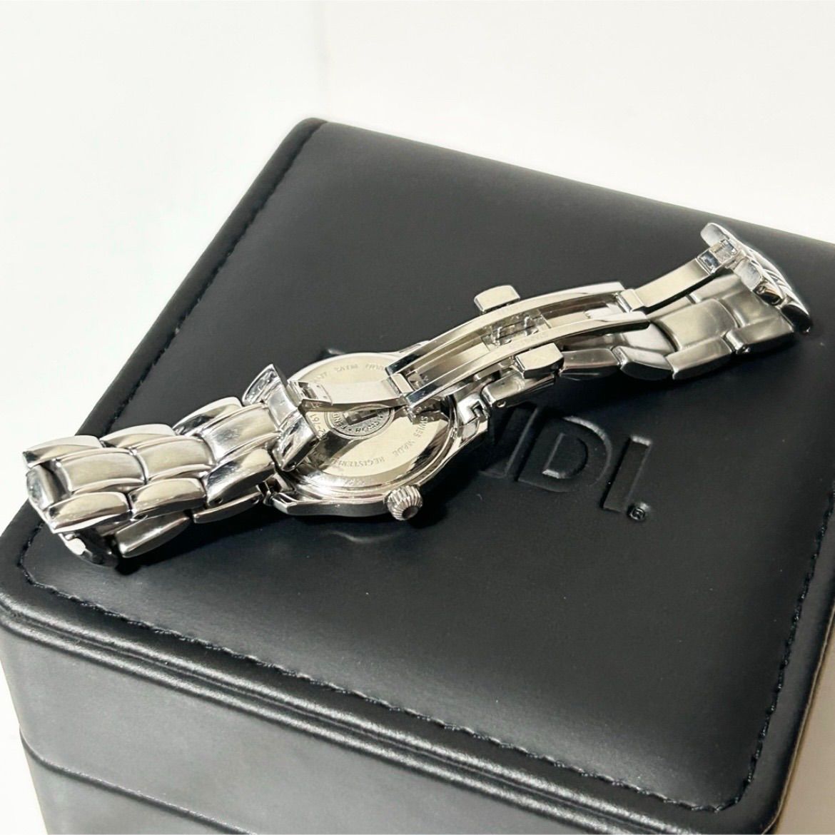 FENDI フェンディ クオーツ 062-761 QZ ブラック文字盤 デイト
