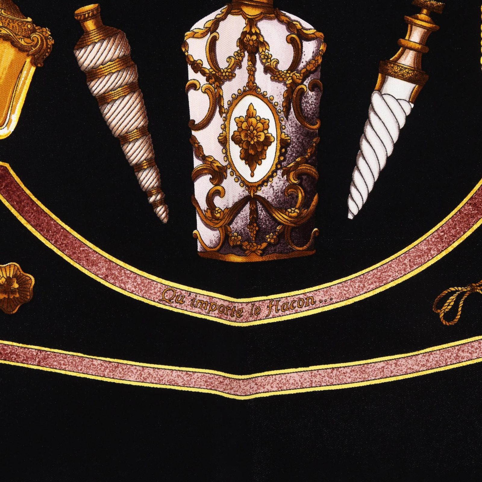 エルメス HERMES スカーフ カレ90 Qu'importe le flacon シルク カレ90