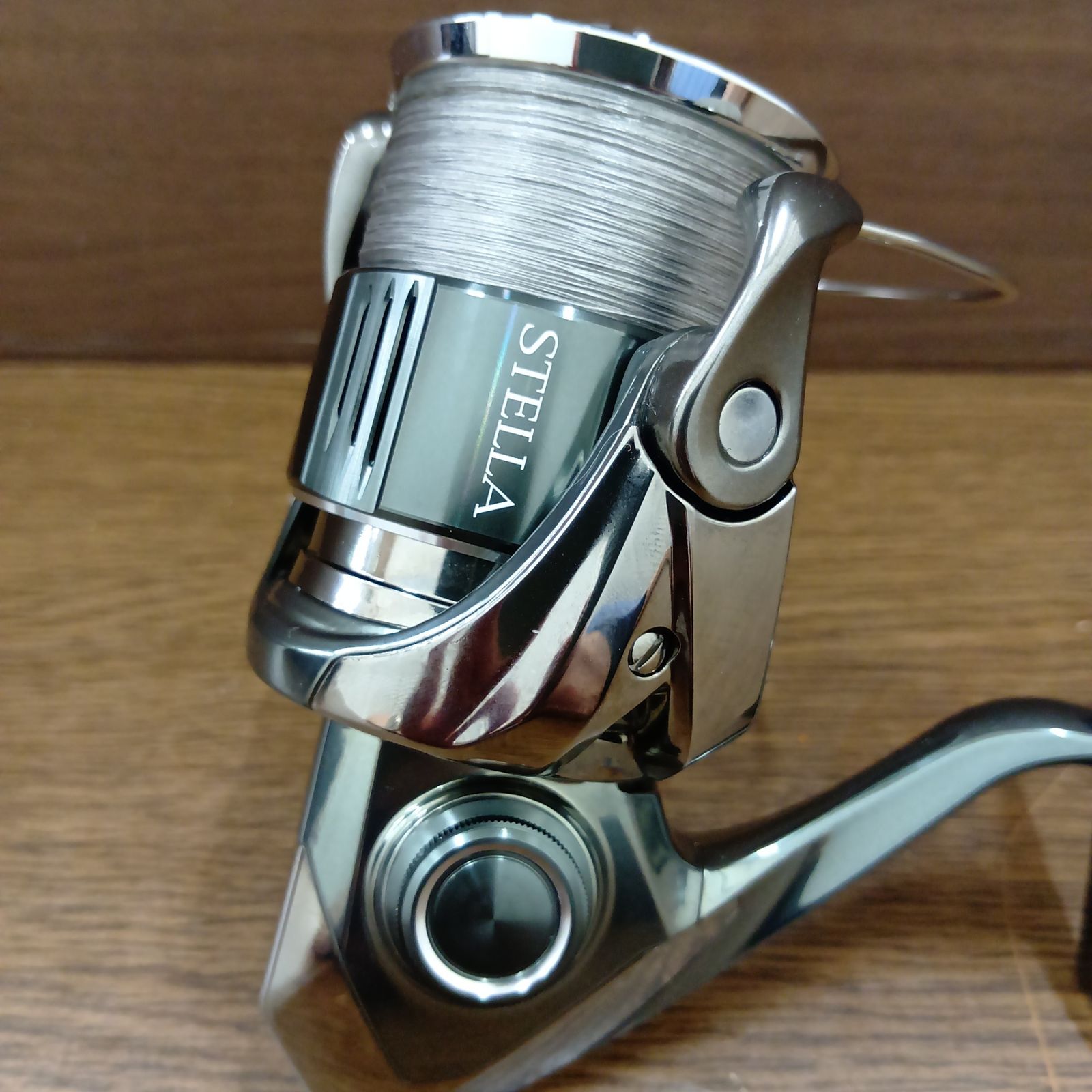 SHIMANO 22ステラC2500S 美品 実釣未使用 22 ステラC2500S シマノ STELLA SHIMANO 22ステラ シマノ