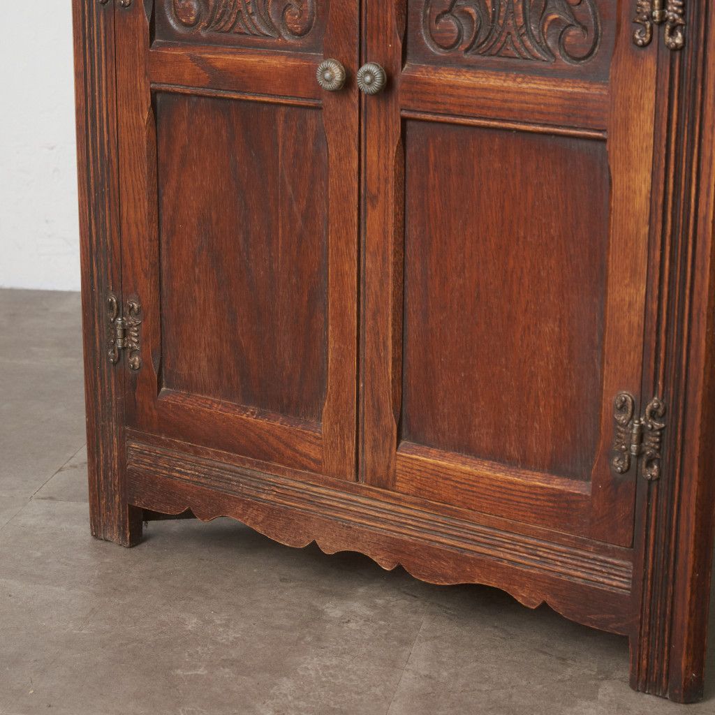 【英国Old Charm】カップボード サイドボード Wood Bros 英国 Old Charm コーナーキャビネット WOOD BROS ウッドブロス 飾り棚