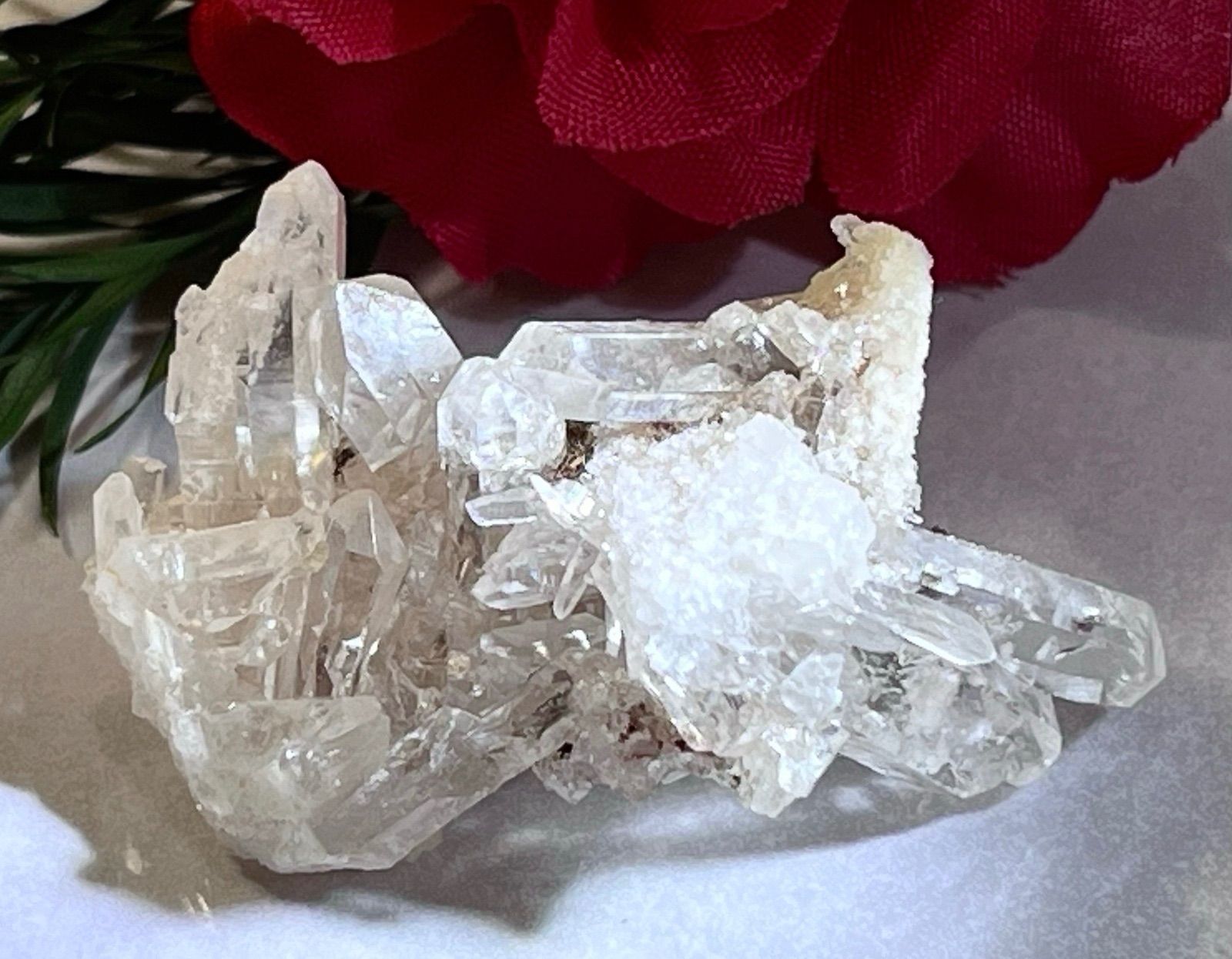 ヒマラヤ インド マニカラン産 レインボー 水晶 クラスター クリスタル