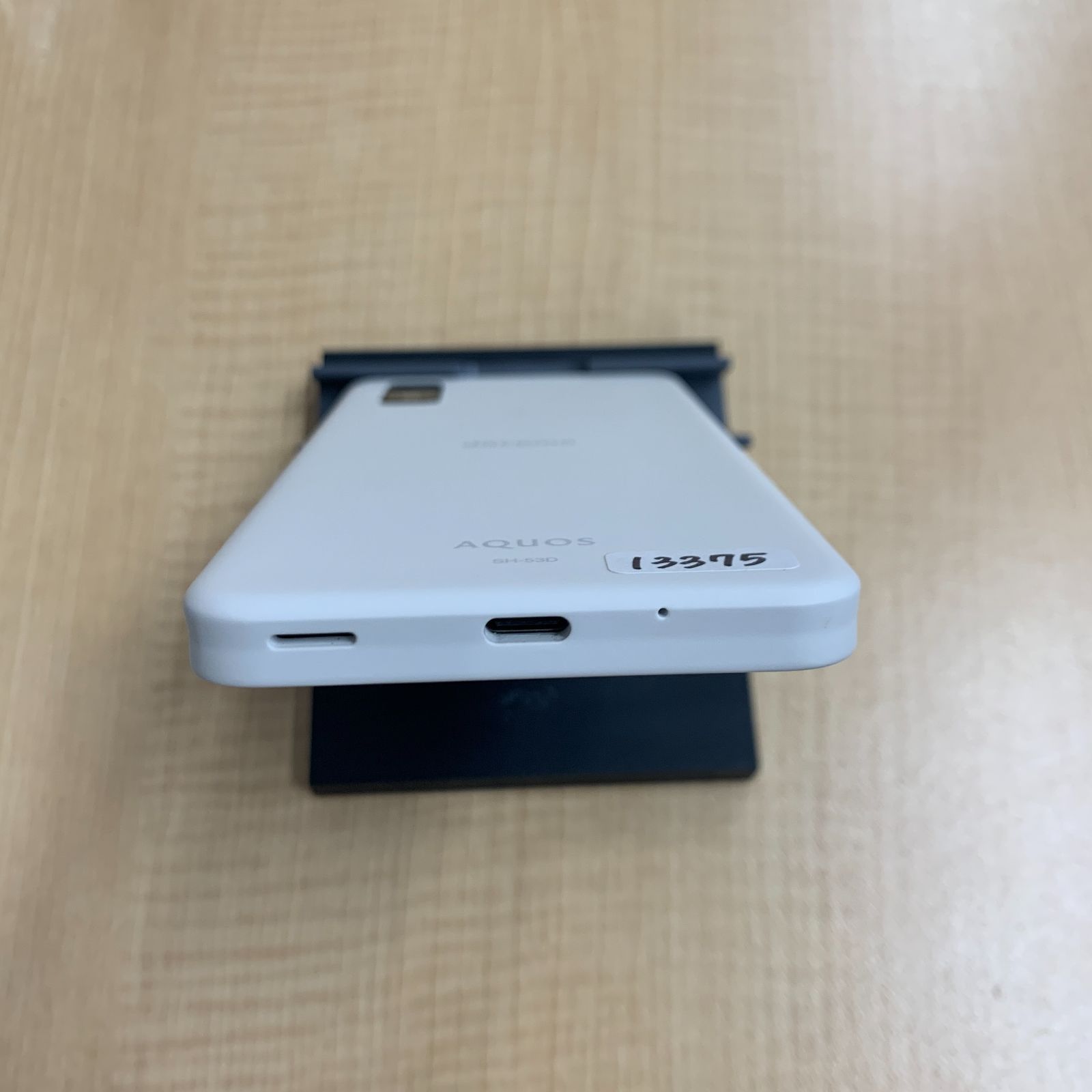 美品 AQUOS wish3 64GB ホワイト SIMフリー SH-53D - メルカリ