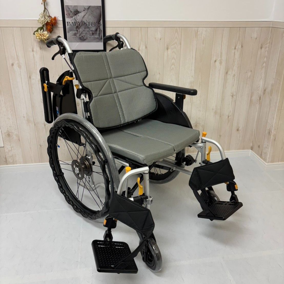 消毒済 中古 車椅子】すぐ使える車椅子 美品 NEXT-51B 松永製作所