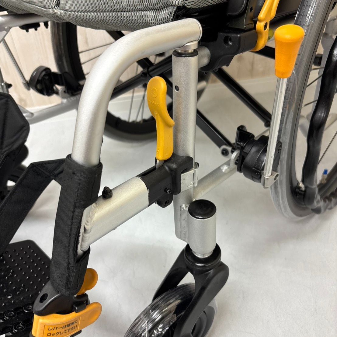 消毒済 中古 車椅子】すぐ使える車椅子 美品 NEXT-51B 松永製作所