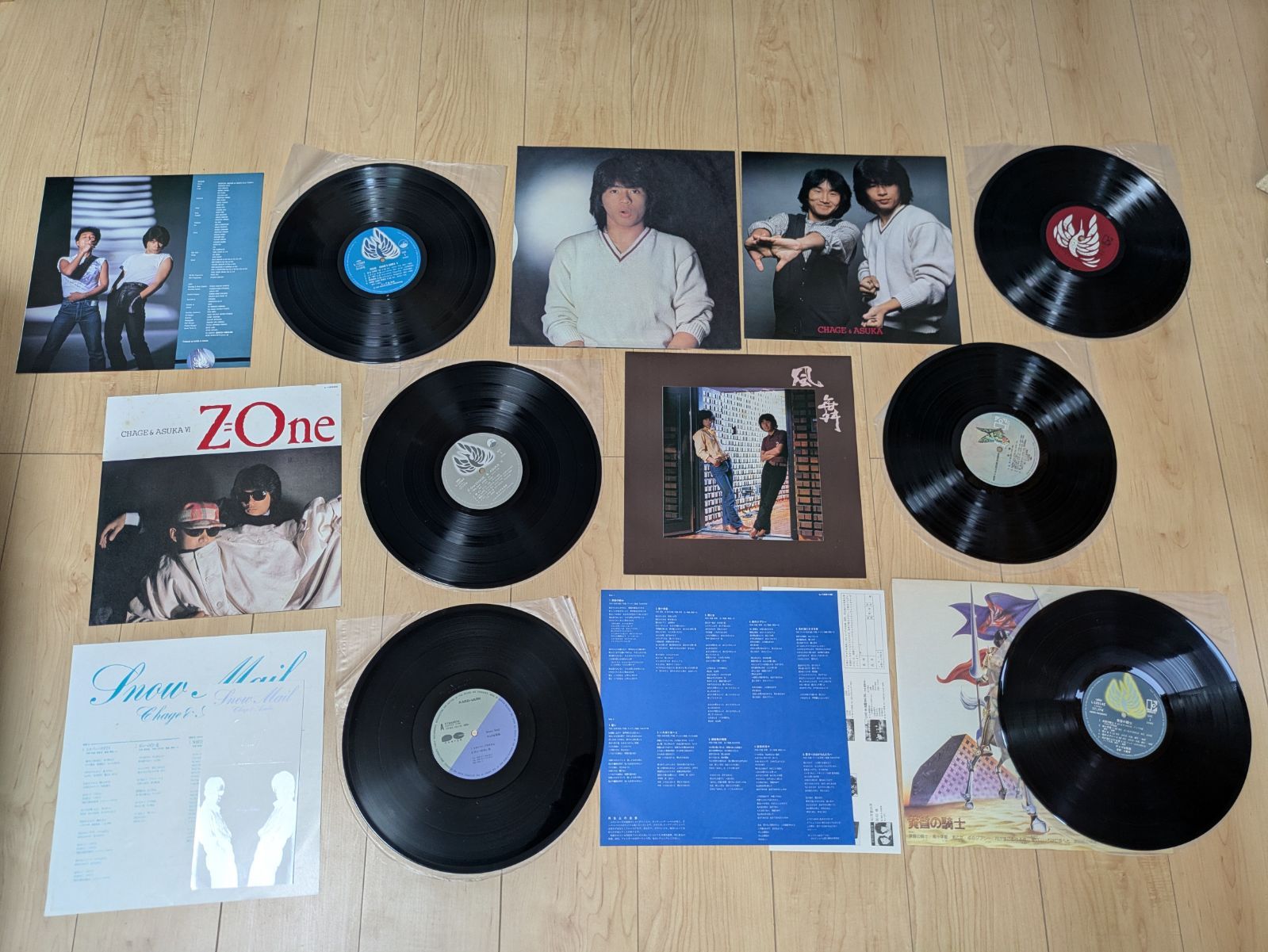 レコード チャゲ＆飛鳥LP8枚+ツアーパンフレット六冊 - メルカリ