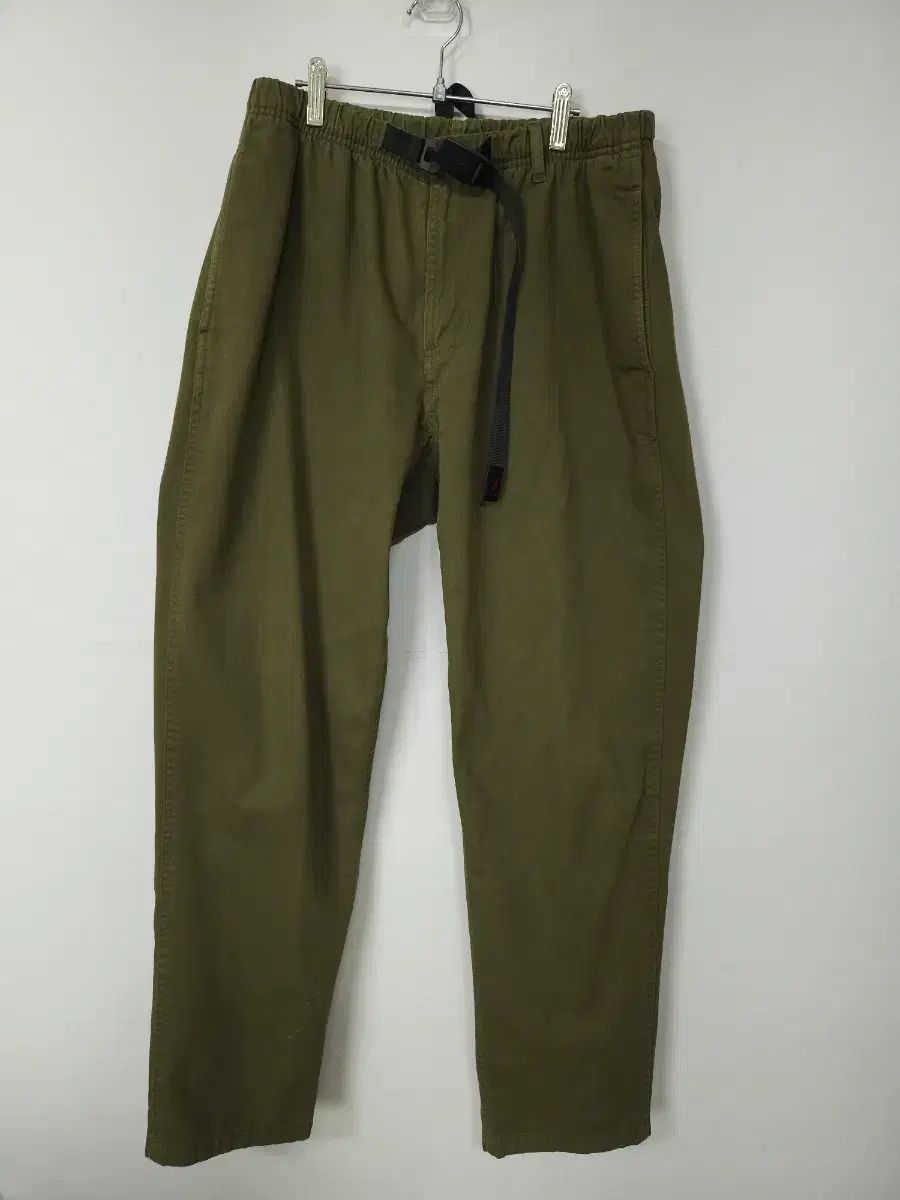 グラミチルーズテーパードパンツ オリーブ 33-34インチ L