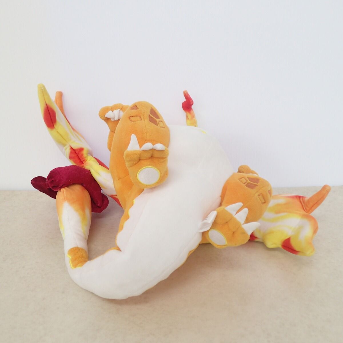 ポケモンセンター ぬいぐるみ リザードン キョダイマックス 紙タグ無
