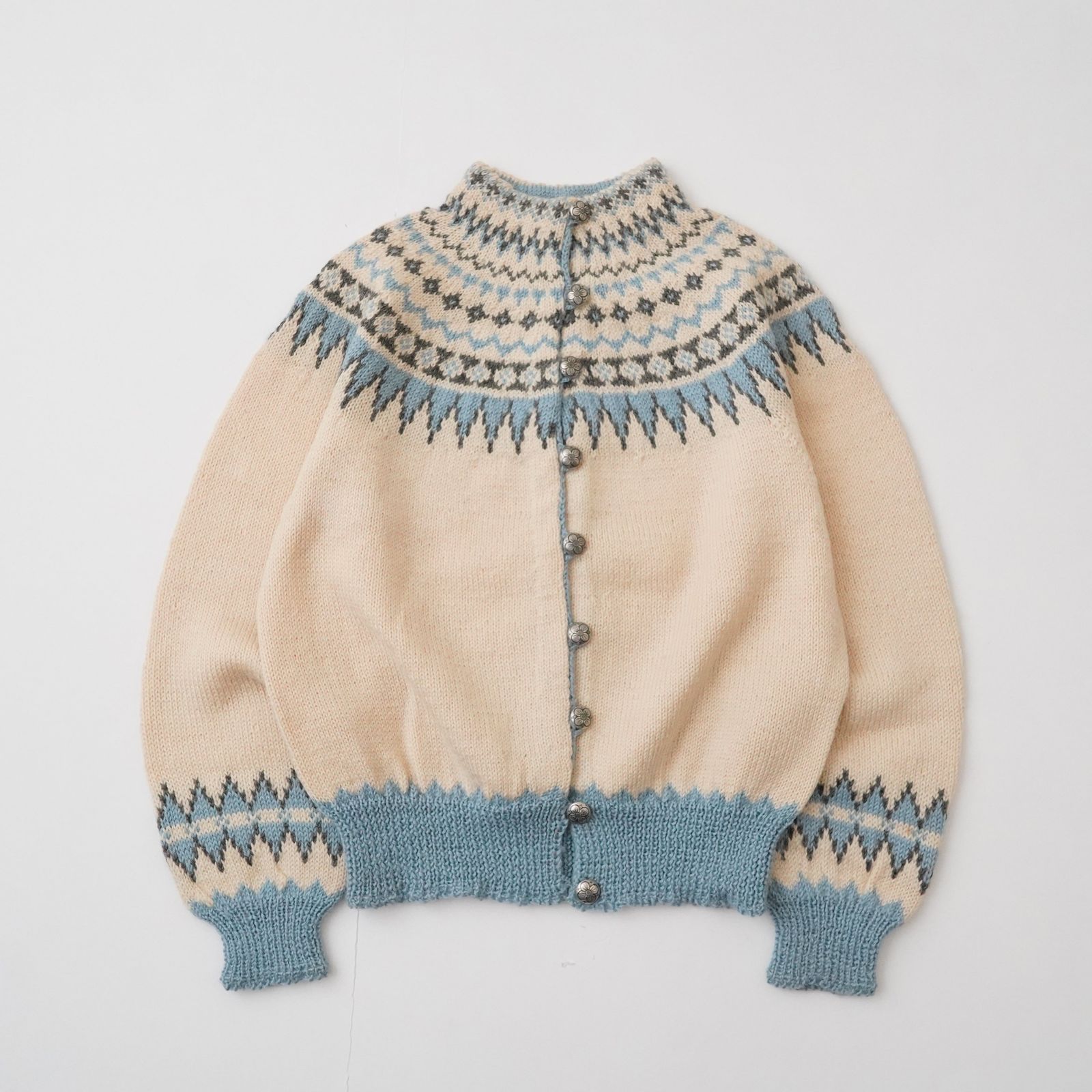 patterned cardigan
