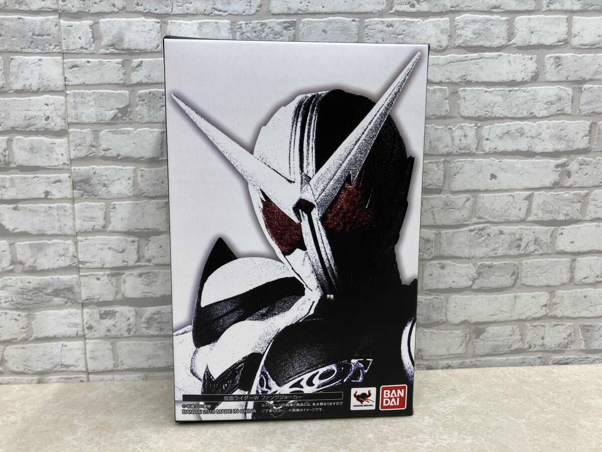 フィギュア S.H.Figuarts(真骨彫製法) 仮面ライダｰW ファングジョｰカｰ 仮面ライダｰW