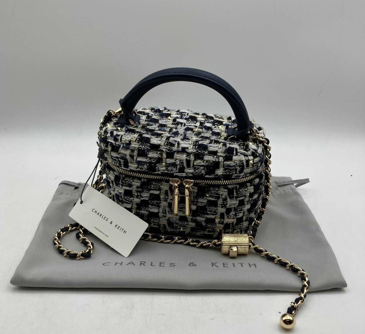 タグ付き CHARLES &KEITH チャールズアンドキース ミニ ショルダー 