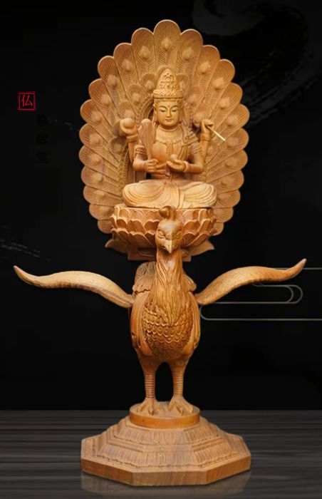 修縁堂】新品！希少品！木彫仏教 精密彫刻 仏師で仕上げ品 孔雀明王