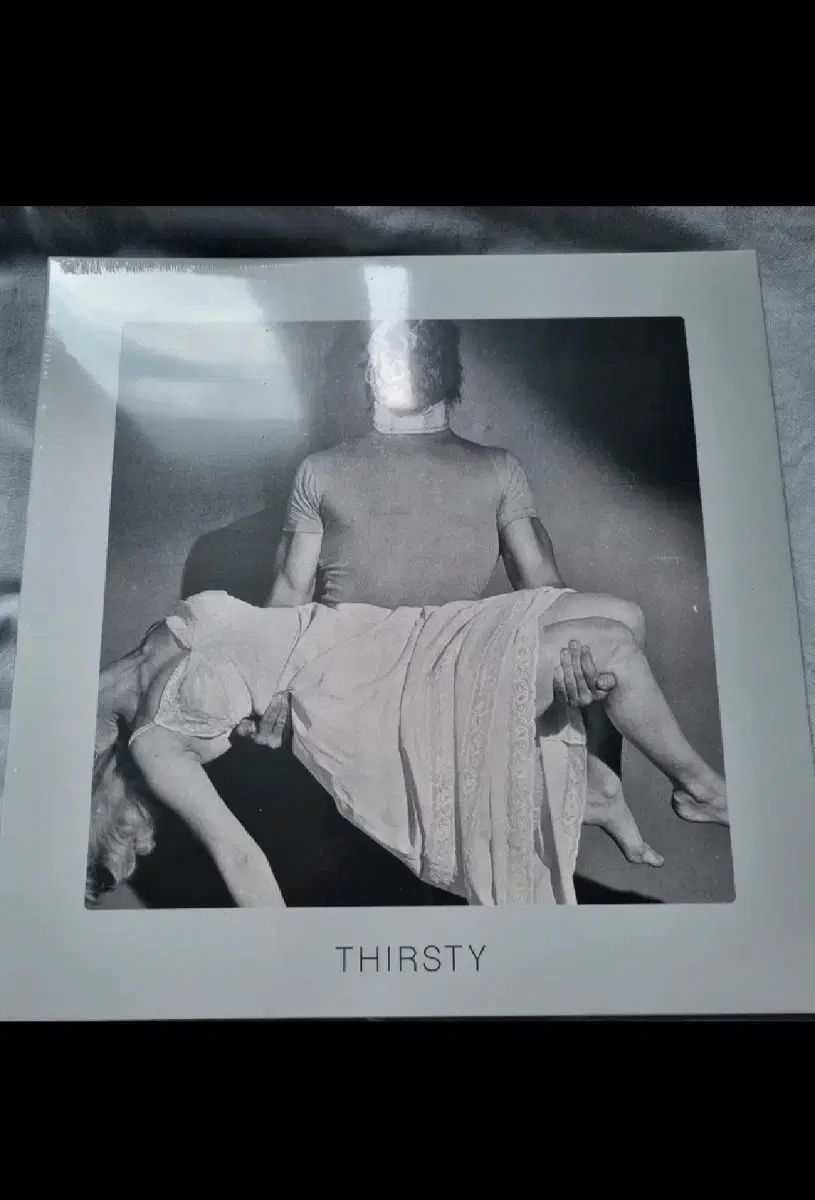 The Black Skirts(コムジョンチマ) thirsty lp 販売しています (未開封)