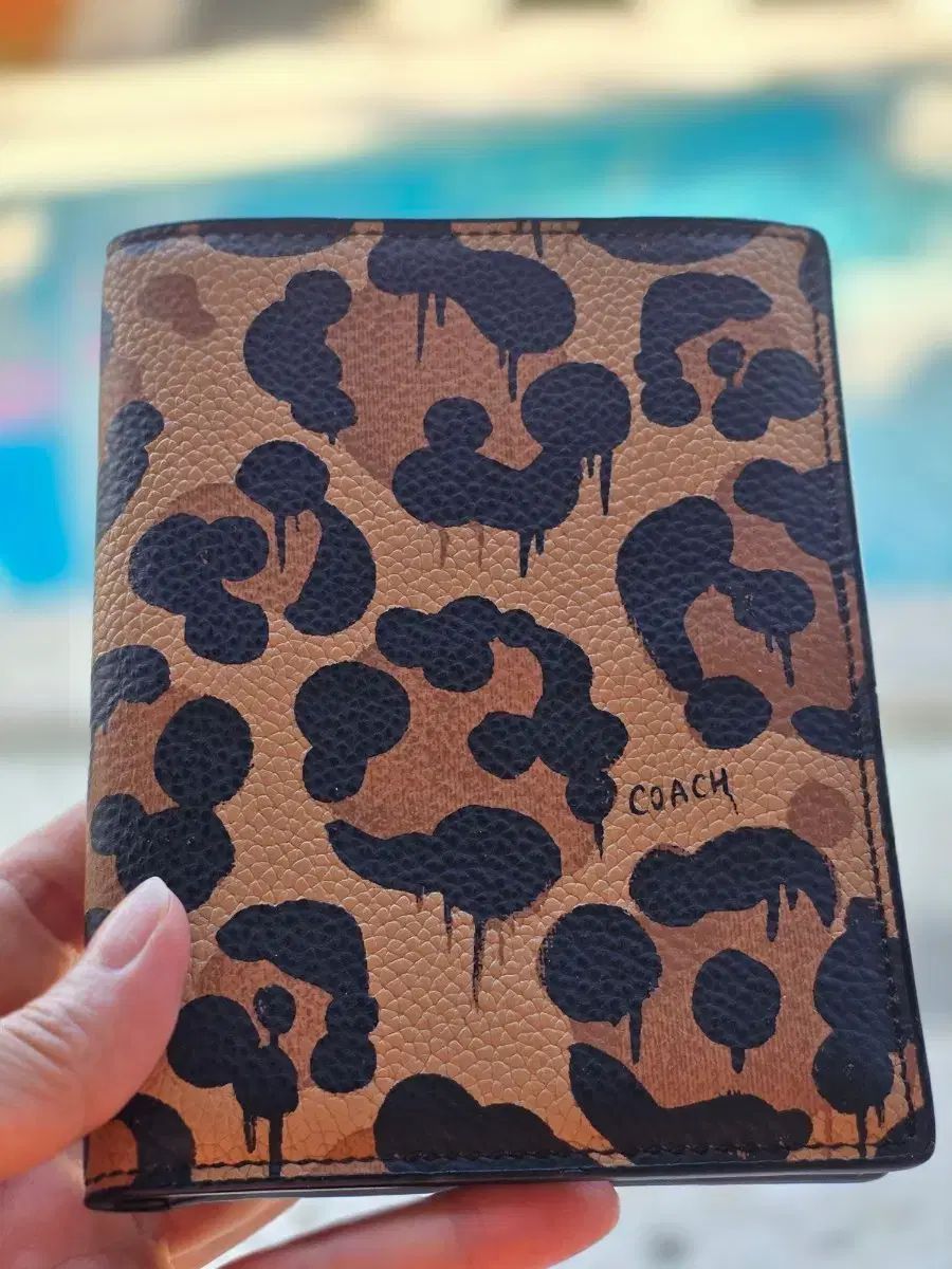 COACH パスポートケース