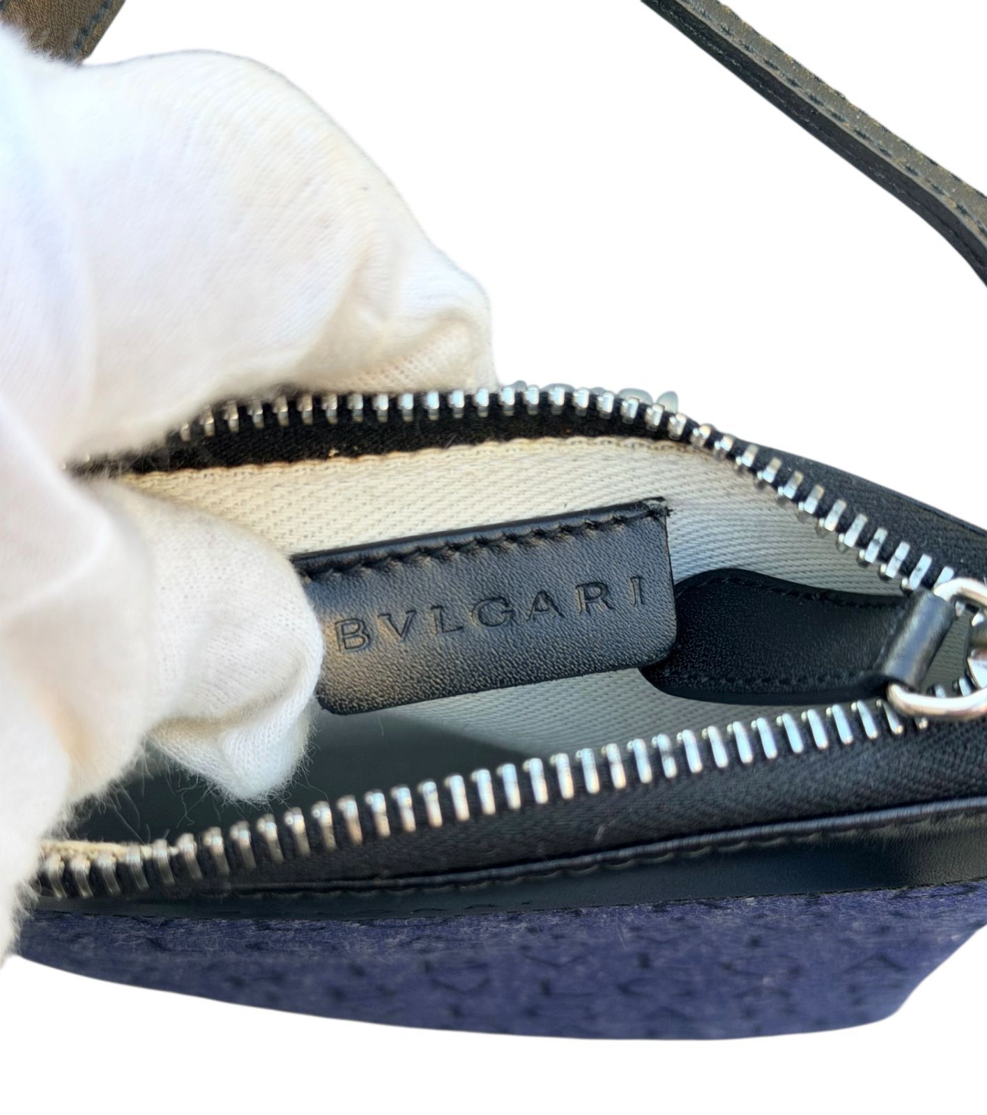 保管品◇本物◇BVLGARIブルガリロゴマニアデニムショルダーバッグPOUCH