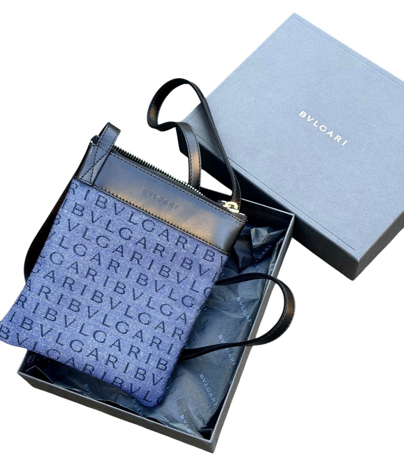 保管品◇本物◇BVLGARIブルガリロゴマニアデニムショルダーバッグPOUCH