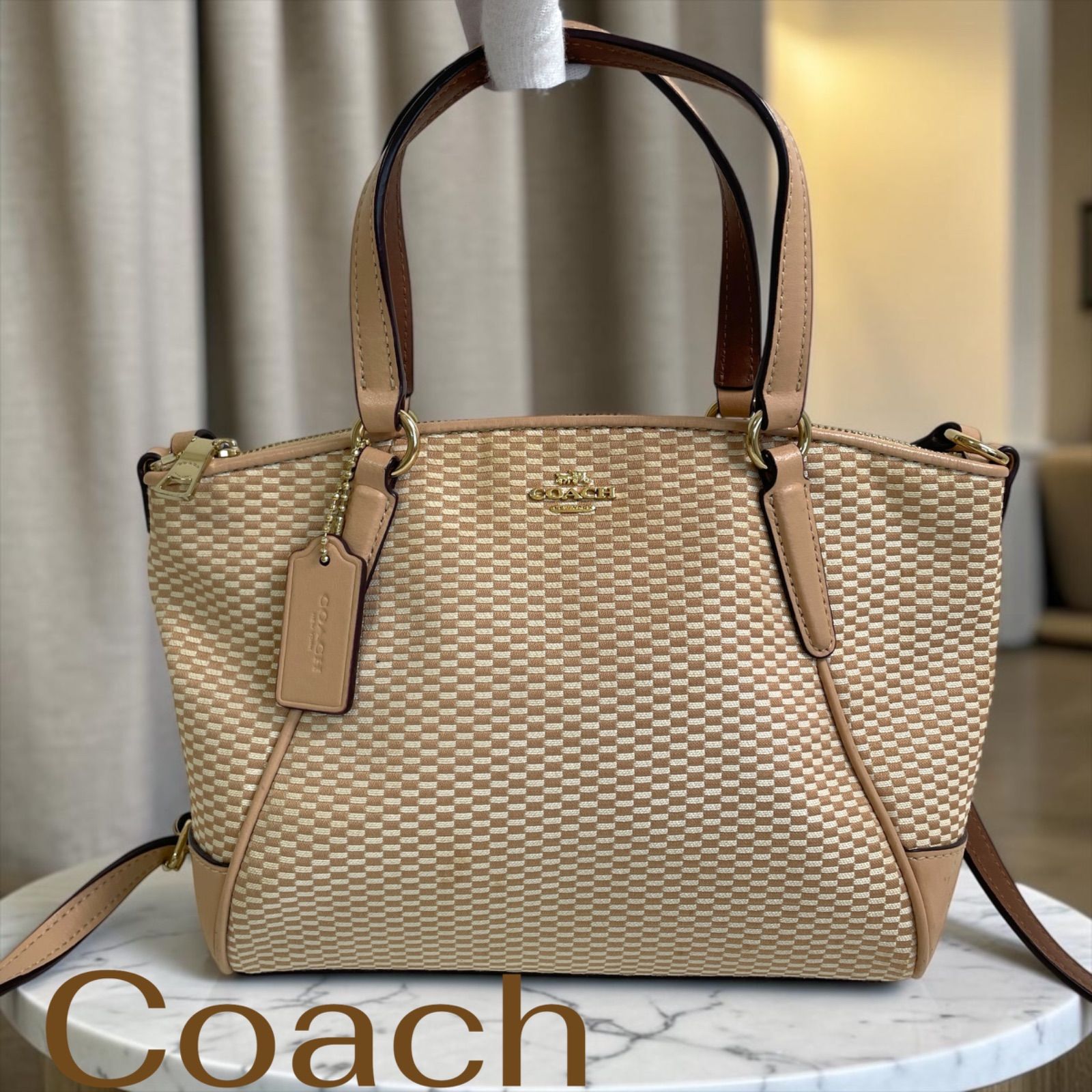 Coach 2wayショルダーバッグ ベージュ系 - メルカリ