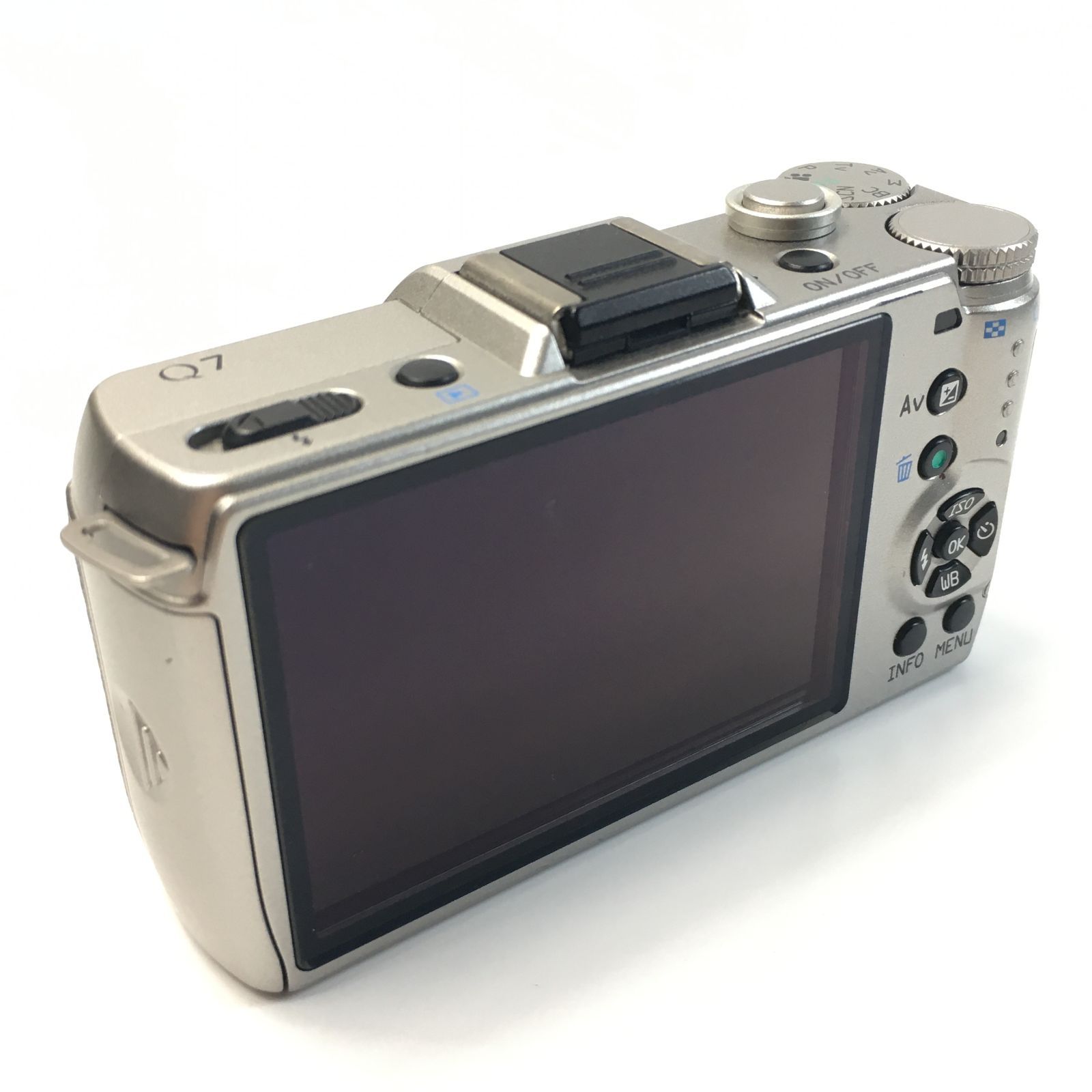 PENTAX ペンタックスミラーレス一眼 Q7 ボディ シルバー Q7 - メルカリ