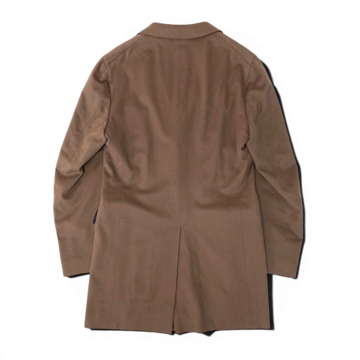 ISAIA イザイア　チェスターコート　 46R 86g15《美品》 ISAIA イザイア 本切羽 ウールチェスターコート サイズ