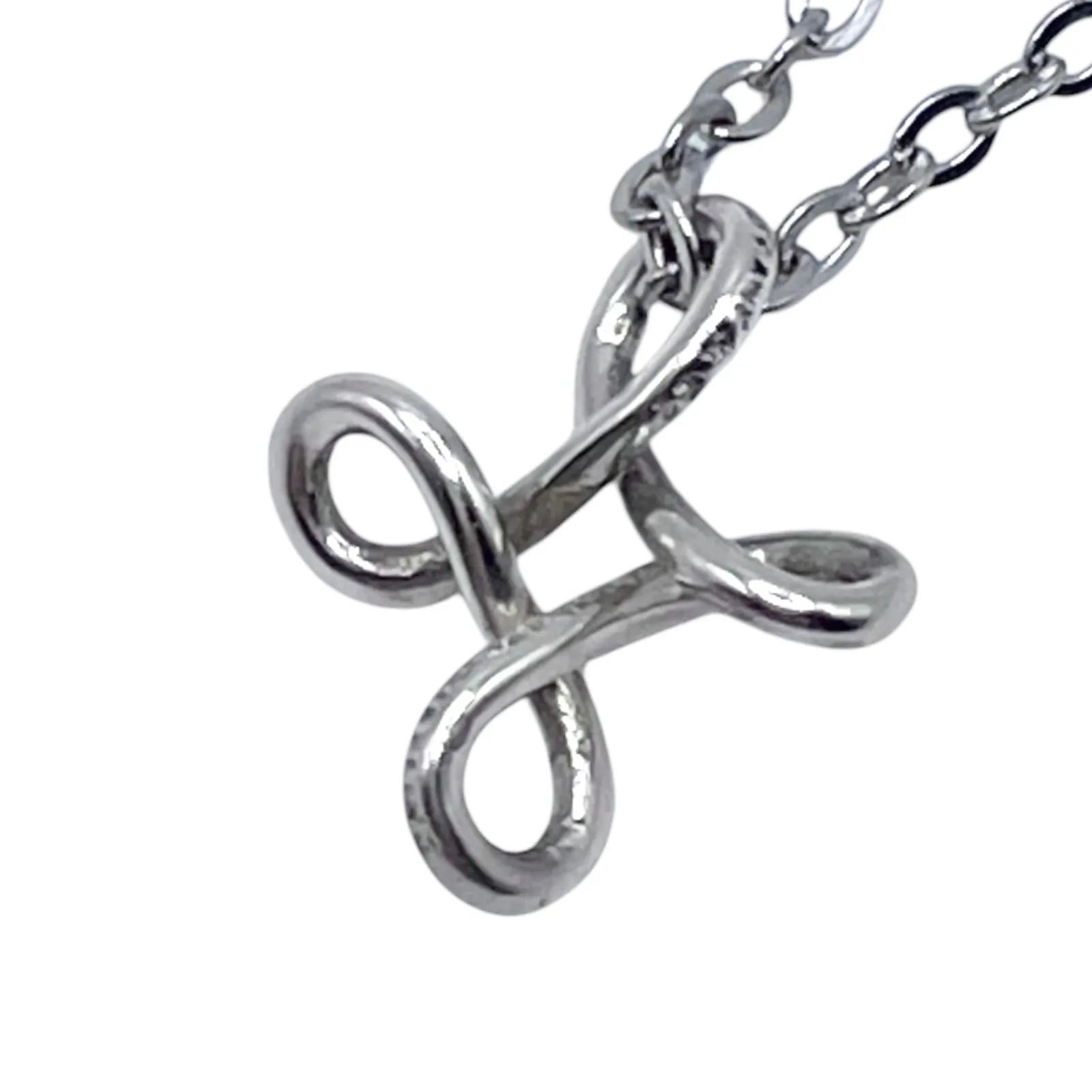 Tiffany & Co. ティファニー インフィニティ クロス ネックレス