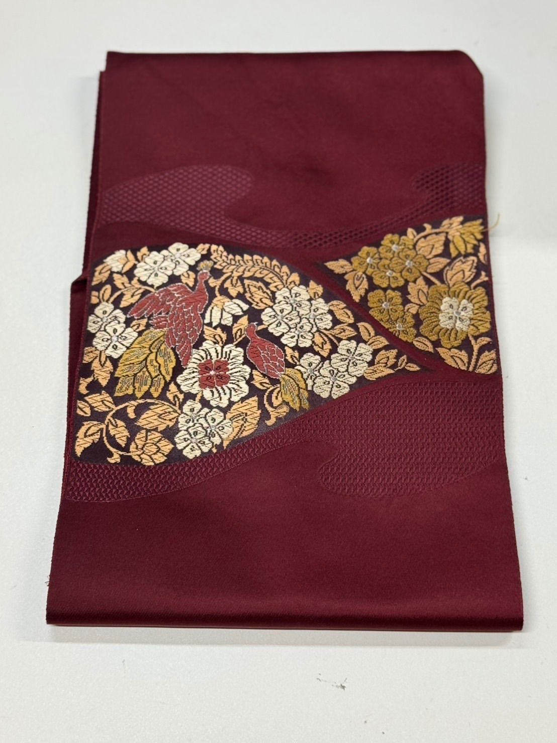 名古屋帯 臙脂色 鳳凰 花文様 金糸 - メルカリ