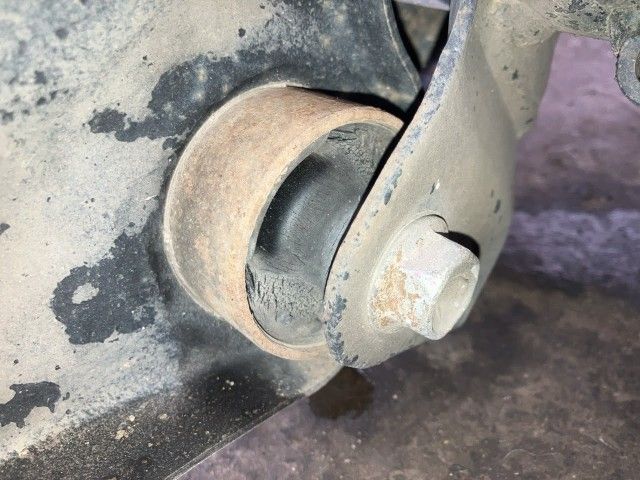 ミニキャブ DS17V リアアクスルホーシング・デフホーシング M 4WD MQ508464 26U ミニキャブ DS17V リアアクスルホーシング・デフホーシング M 4WD MQ508464 26U