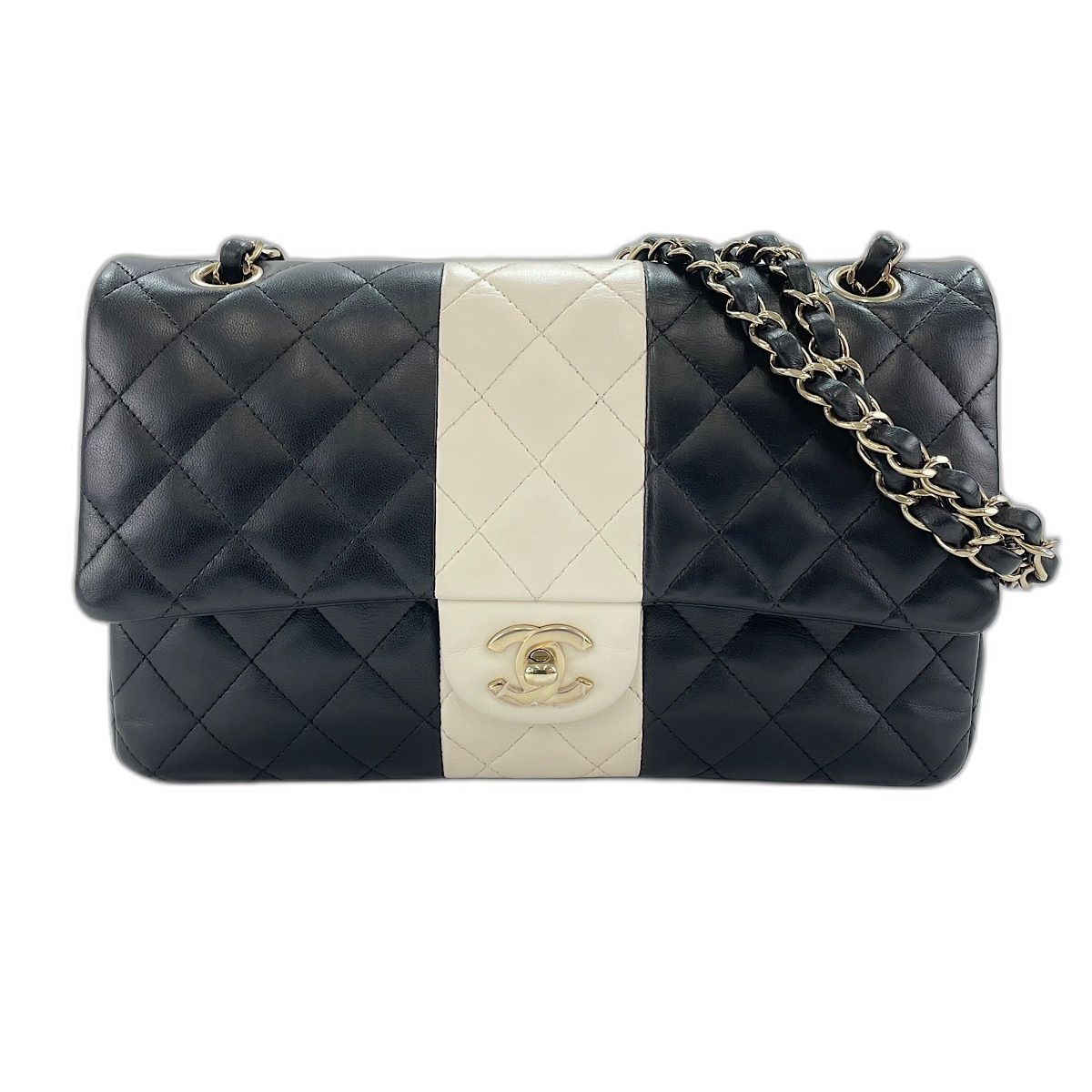 CHANEL シャネル ショルダーバッグ マトラッセ 25【中古】 359,100円
