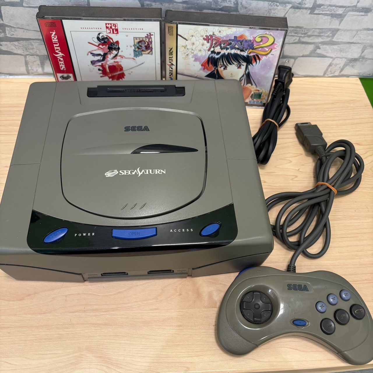豊】セガサターン 本体 ＆ サクラ大戦ソフト 1&2 通電確認のみOK 平成