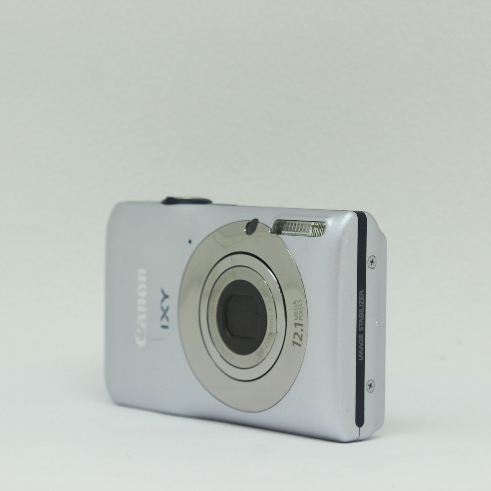 Canon IXY 200F シルバー - メルカリ