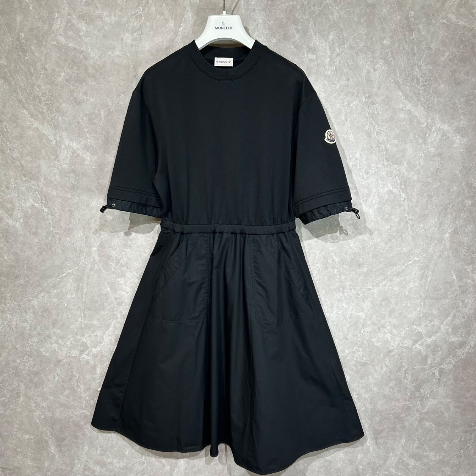 【極美品】【24-25ss】 MONCLER モンクレールABITOコットン切り替えドレスワンピース黒xs