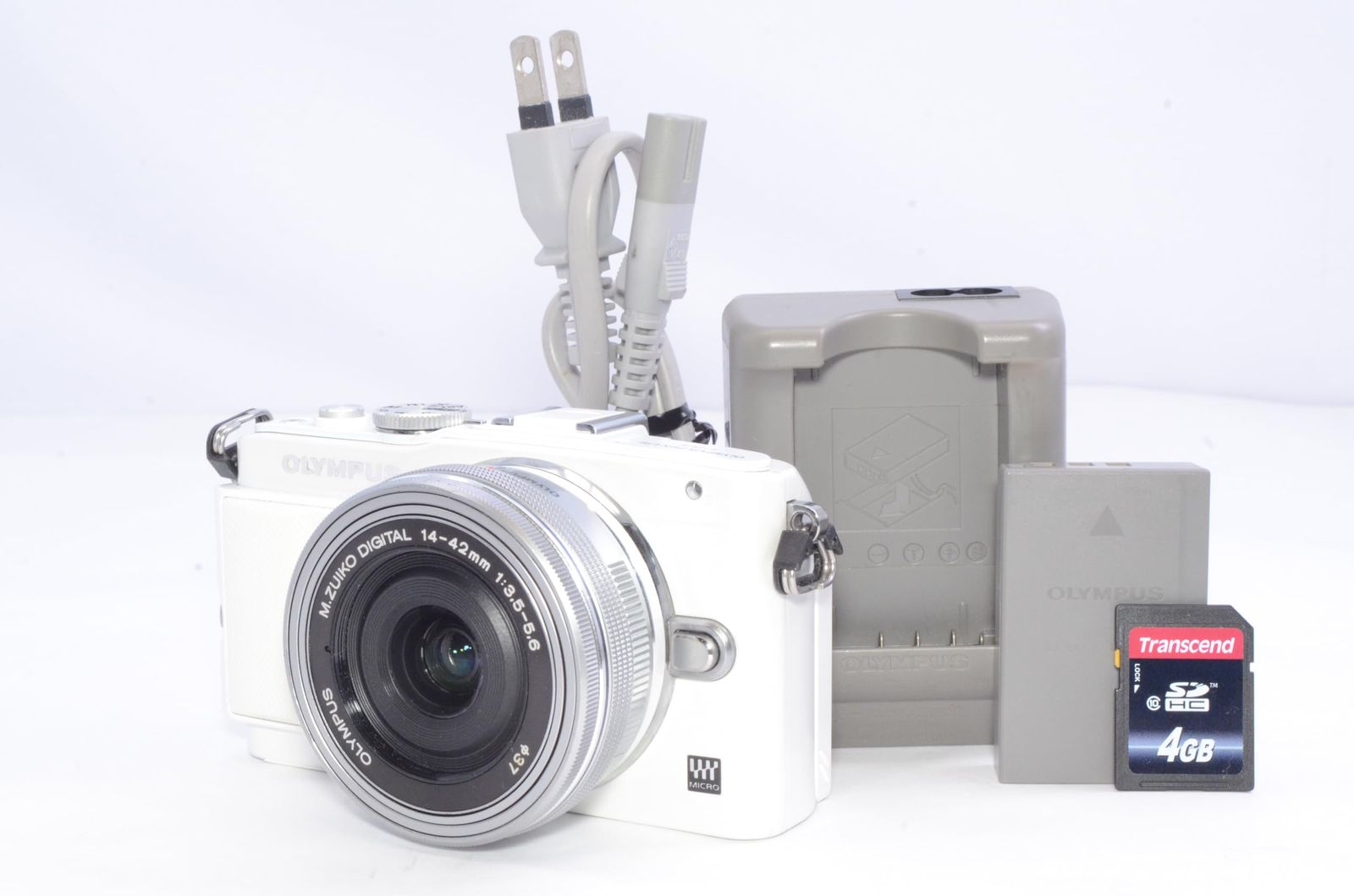 OLYMPUS PEN E-PL6 ミラーレス一眼 EZレンズキット ホワイト 液晶暗め 現状品