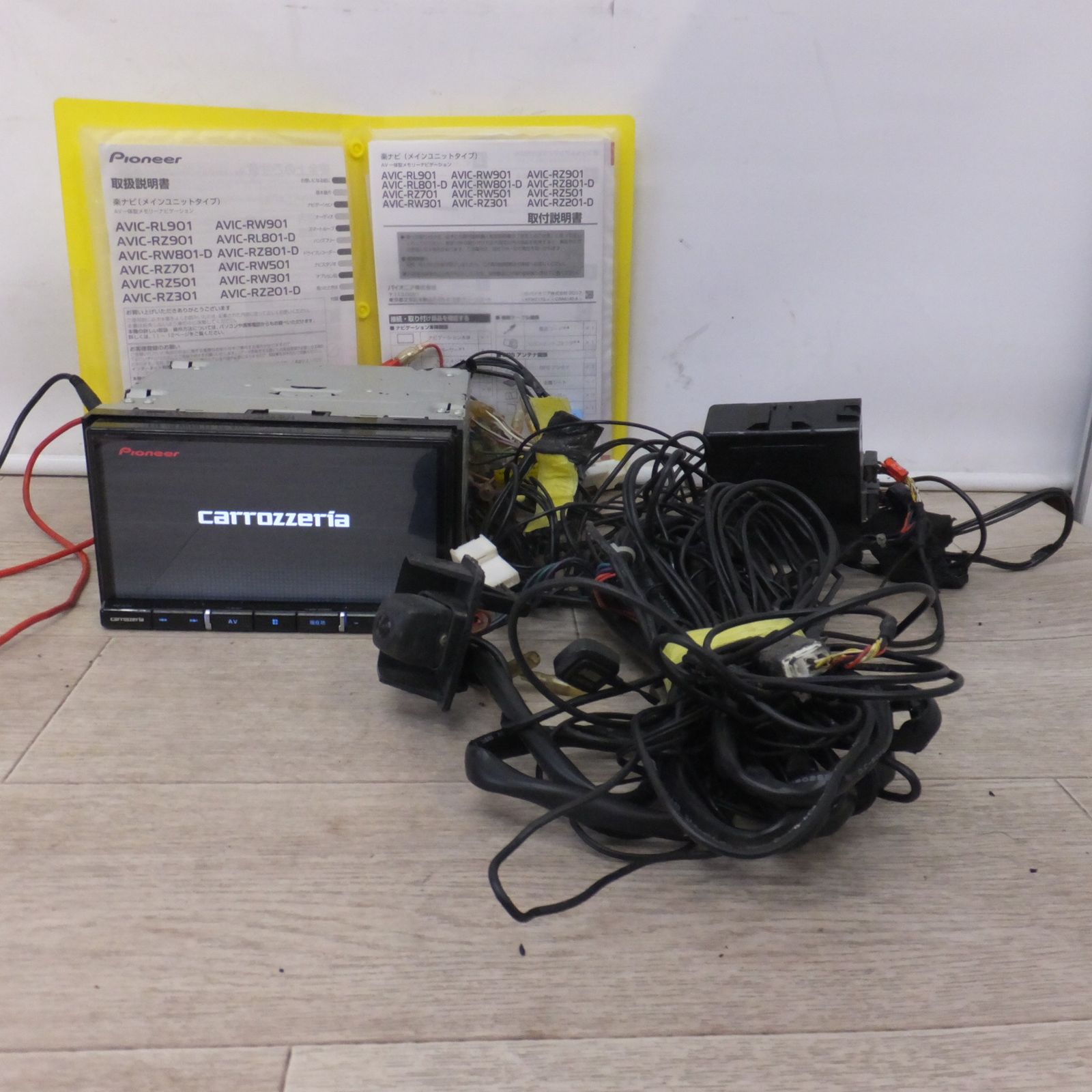 [送料無料] ★カロッツェリア carrozzeria AV一体型メモリーナビゲーション 楽ナビ AVIC-RZ710(10)★