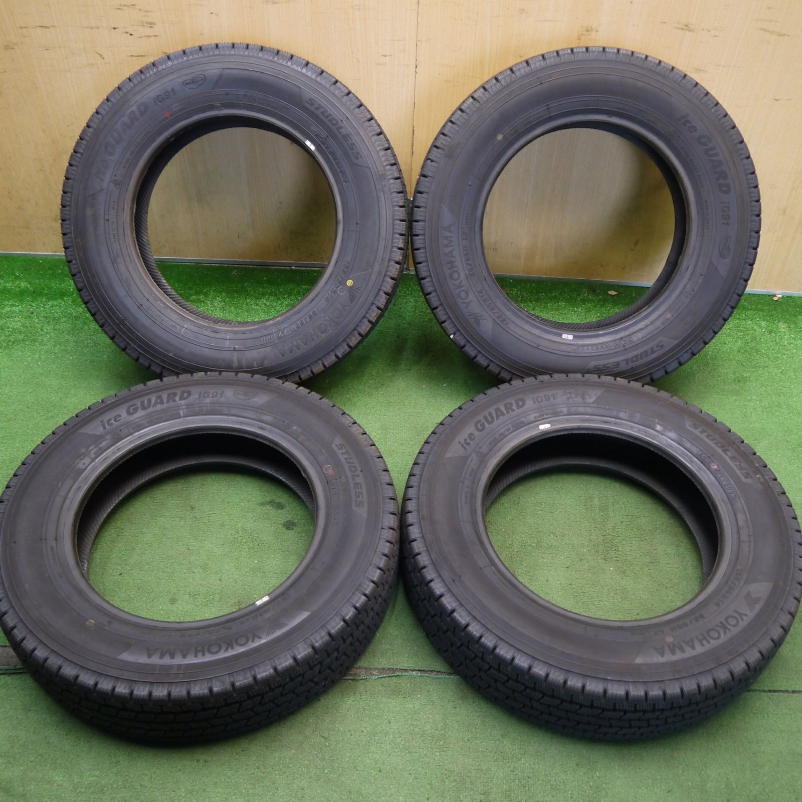 バリ溝！23年！ほぼ10分☆スタッドレス 155/80R14 88/86N ヨコハマ 