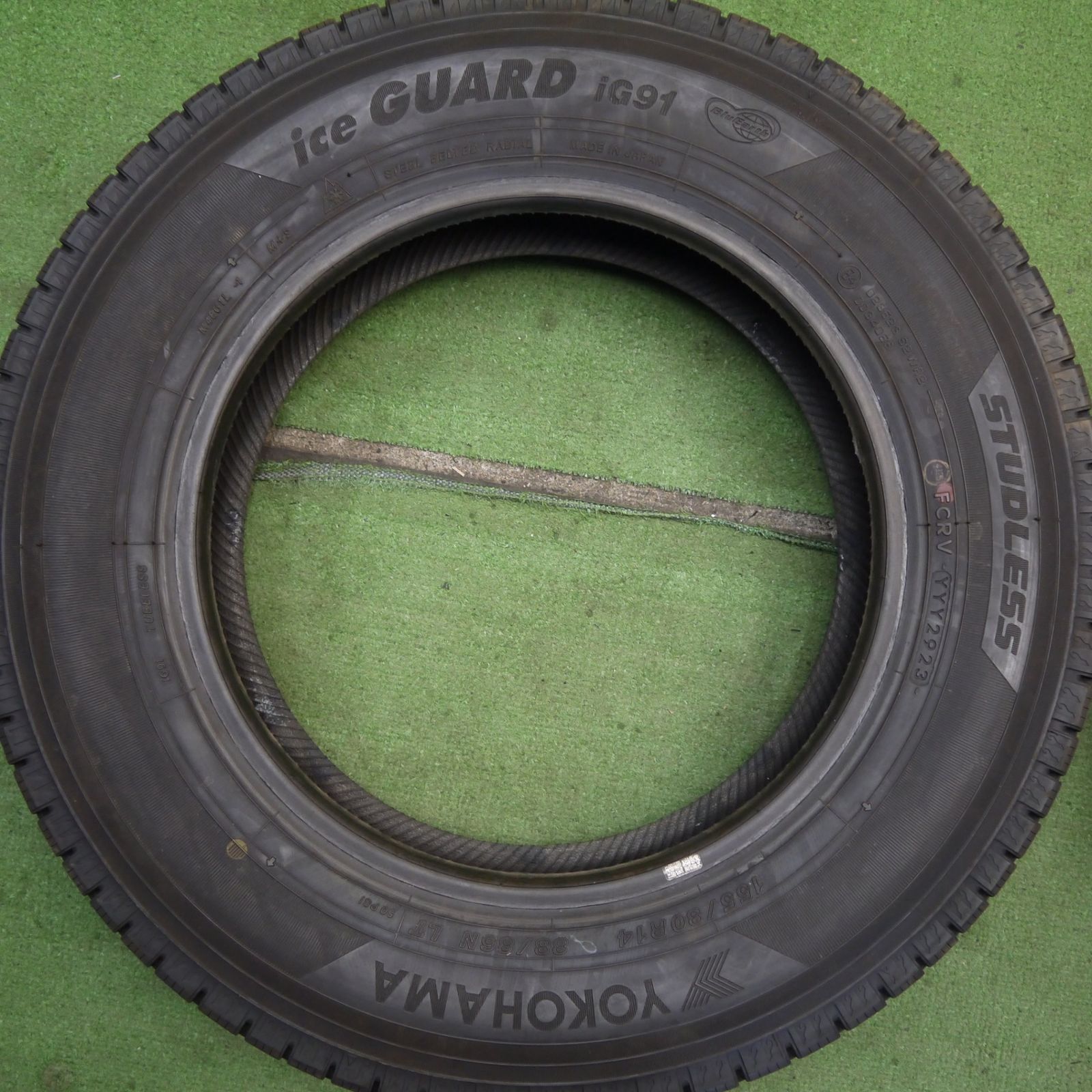 バリ溝！23年！ほぼ10分☆スタッドレス 155/80R14 88/86N ヨコハマ 