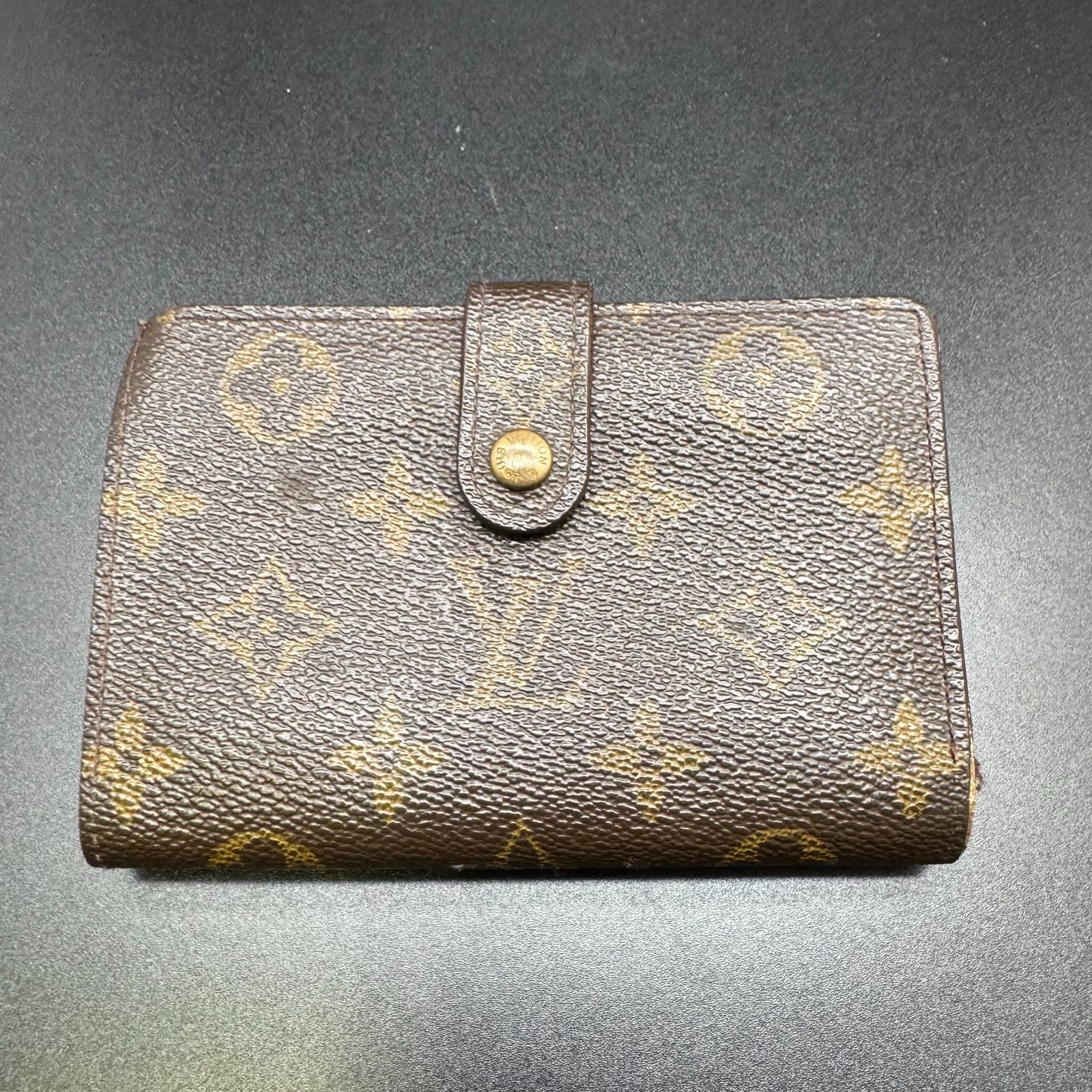 ルイヴィトン モノグラム 財布 B26021620