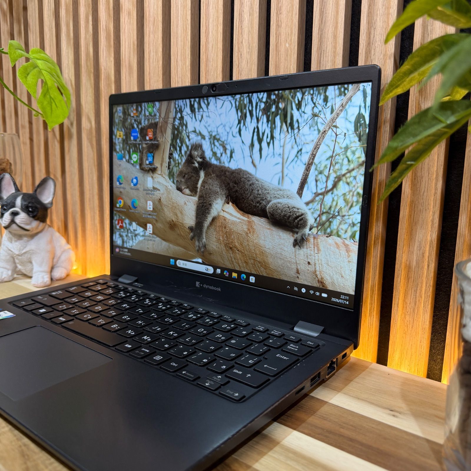 美品】dynabook G83/HS Core i5 16GB SSD256GB - メルカリ
