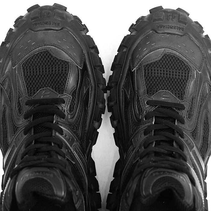 BALENCIAGA バレンシアガ スニーカー サイズ 43 DEFENDER BOUNCER