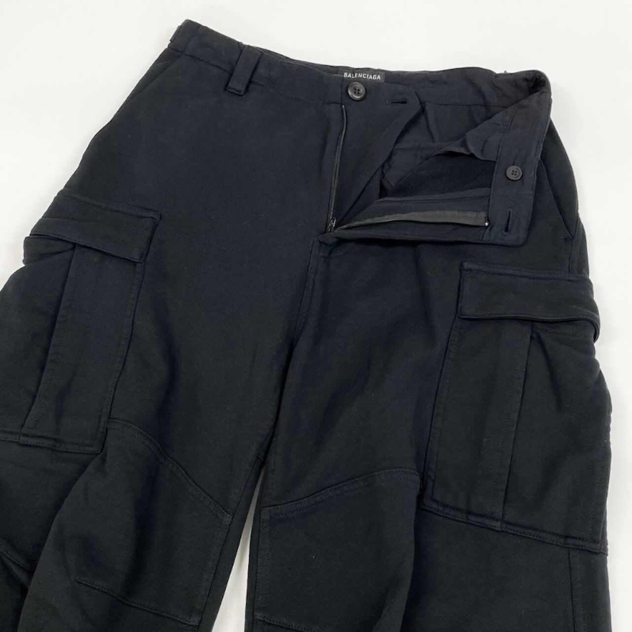 新品未使用 BALENCIAGA バレンシアガ スウェット カーゴ バギーパンツ Unisex コットン 720243 パンツ メンズ A3-00224 【中古】 新品未使用 BALENCIAGA バレンシアガ スウェット カーゴ バギーパンツ