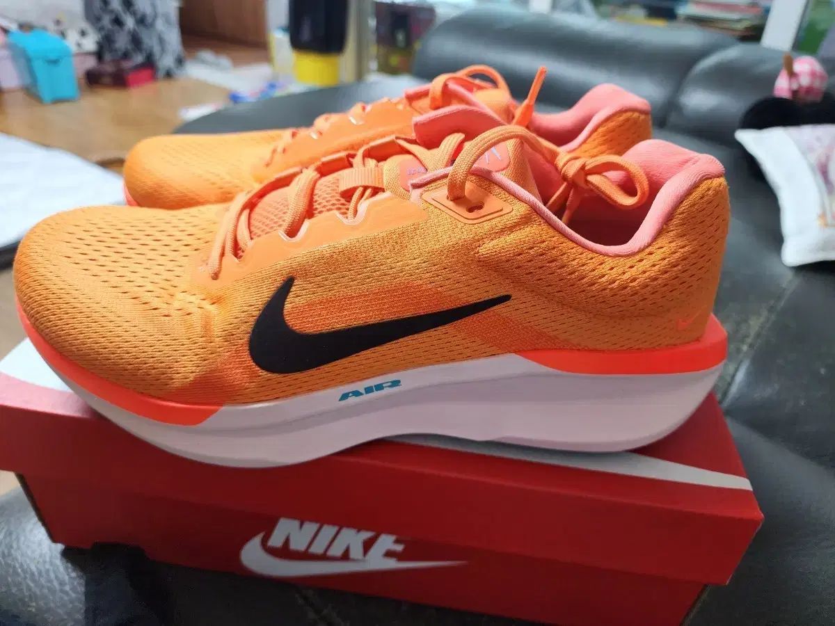 新品 NIKE ナイキ ランニングシューズ ウィンフロー11 出品